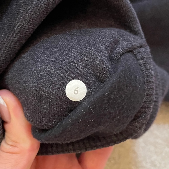 Lululemon Scuba Hoodie Heathered Black/Black Size 6 - Picture 5 of 5